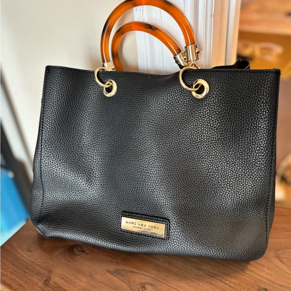 Pristine Marc New York Black Purse with Gold Accents & Tortoise Shell Handles